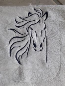 Vollstickdatei Pferdekopf