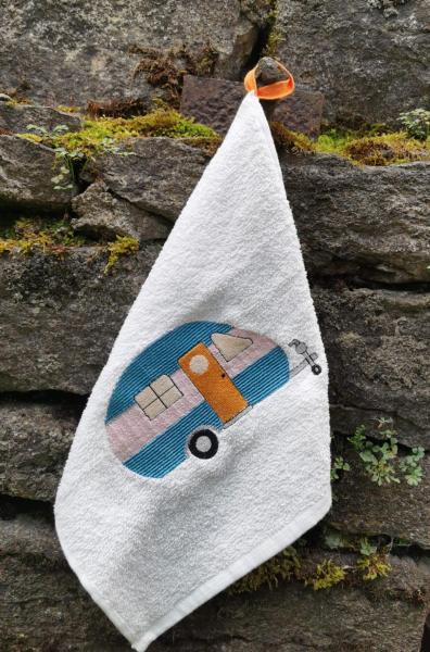 Vollstickdatei Camping 2024